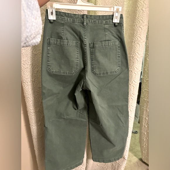 Universal Thread jeans - Picture 2 of 2